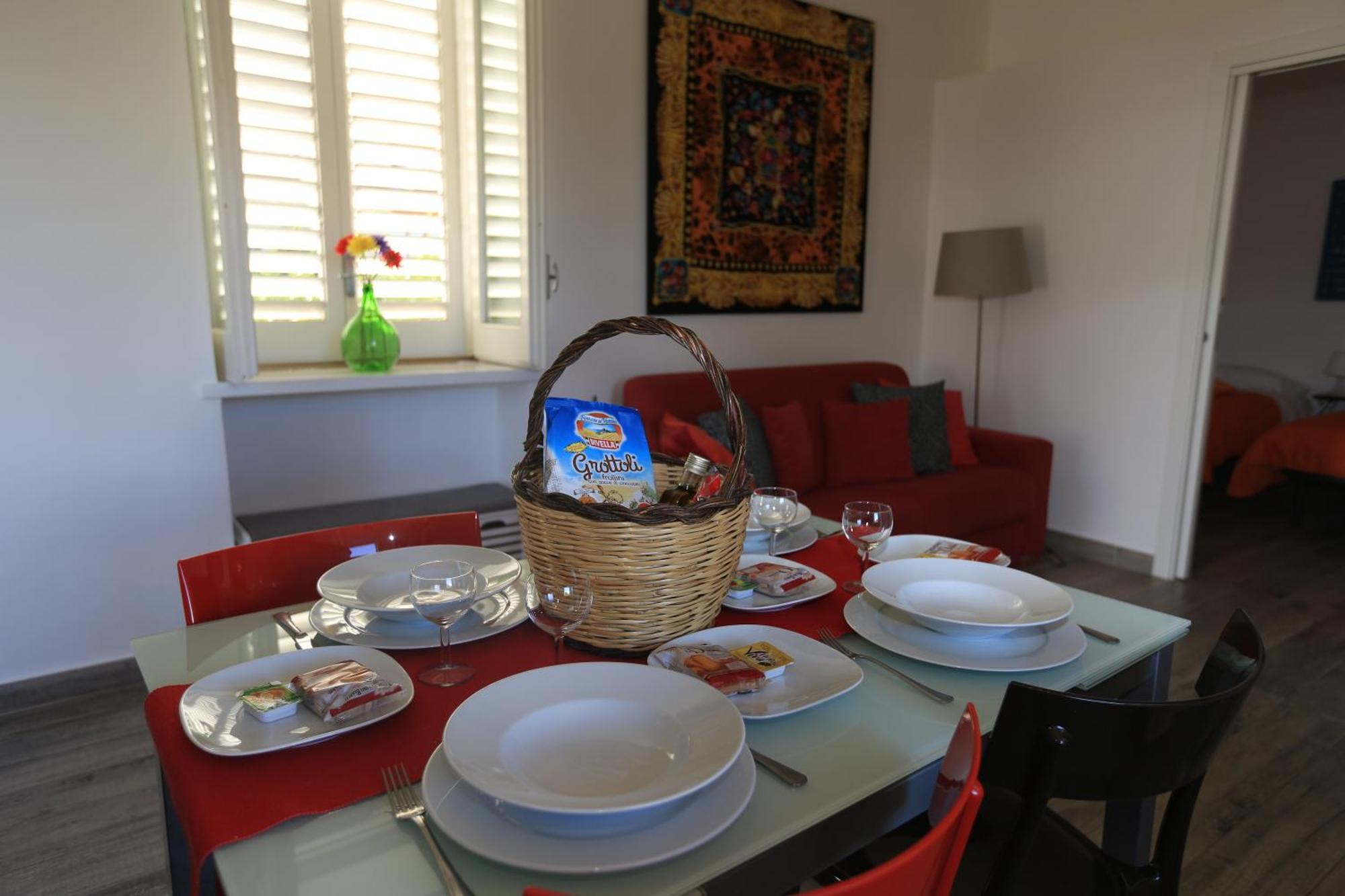 Reggine Holiday Apartments سانتّانييلّو الغرفة الصورة