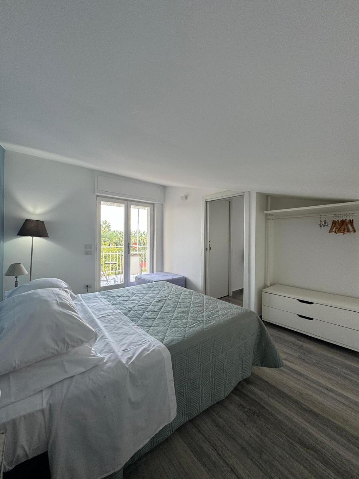 Reggine Holiday Apartments سانتّانييلّو المظهر الخارجي الصورة